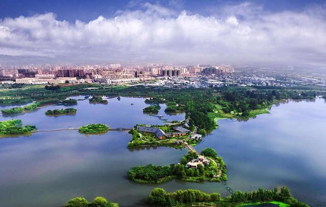 海南文昌月亮城，文昌现代文苑（西昌：中国最值得去的小城之一）