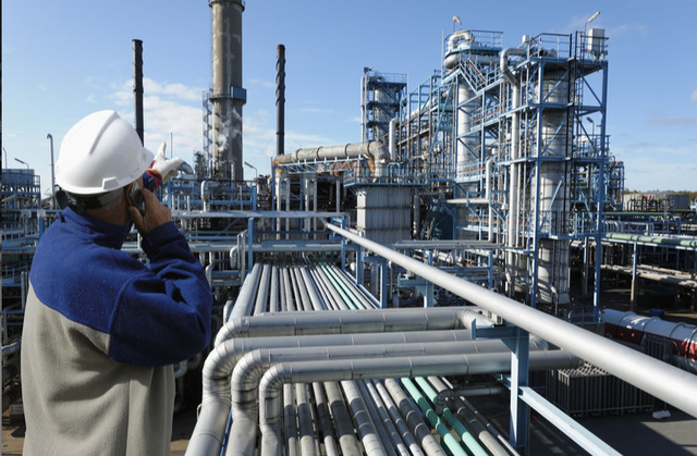 化工专业可以考哪些证书，化学化工专业的学生可以考什么证书（化工类的工程师职称都有哪些）