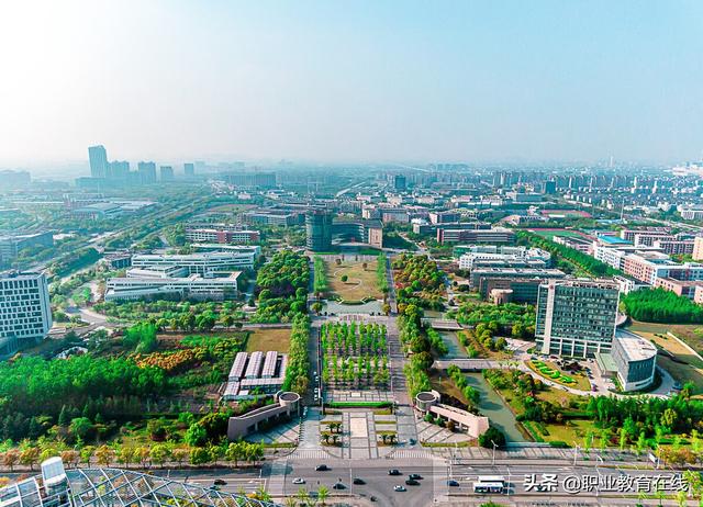 徐州师范大学排名，江苏师范类大学排名（全国一共有多少所师范大学）