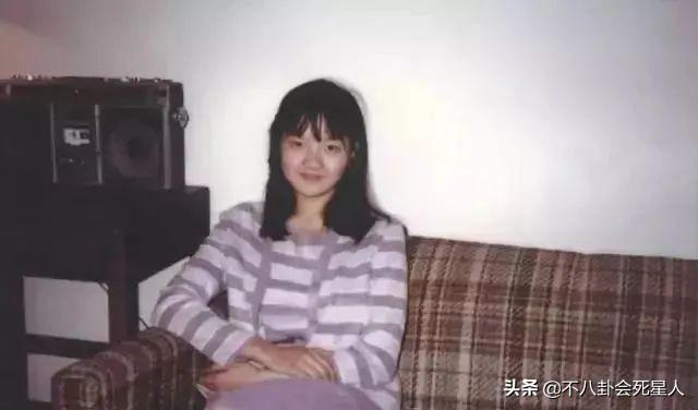洪晃的父亲叫红什么，洪晃的父亲（时尚女魔头洪晃：老妈是名媛）