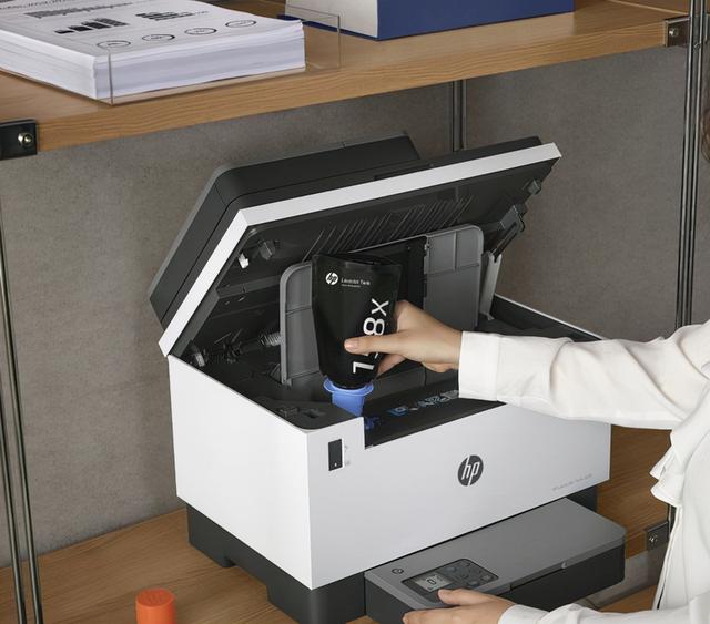 惠普电脑怎么看型号，怎么看电脑型号惠普（惠普创系列2606sdw一体机评测）