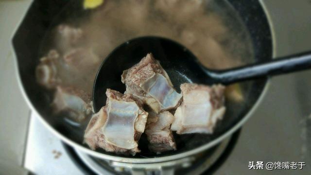 山柰（山柰怎么读），牢记这2句口诀（这个柰怎么读）