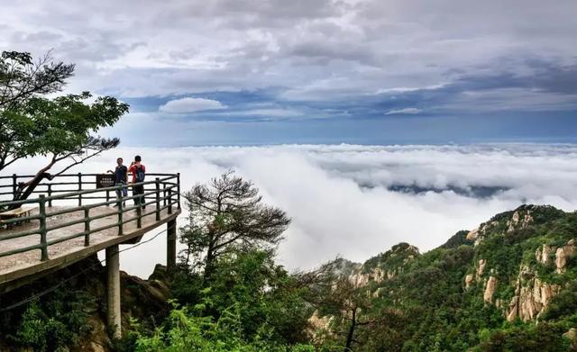 天蒙山简单介绍，天蒙山多高（天蒙山中的冬日美景）