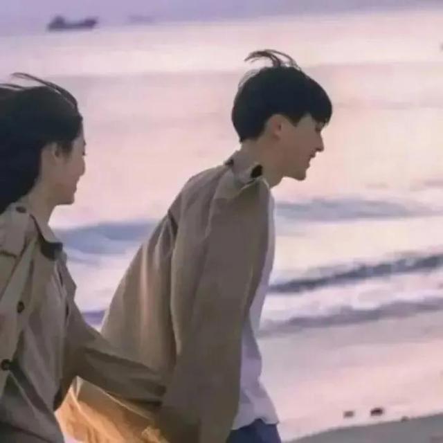 情侣头像不明显，情侣头像“不明显”微信（情侣头像丨低调单人不明显系列）