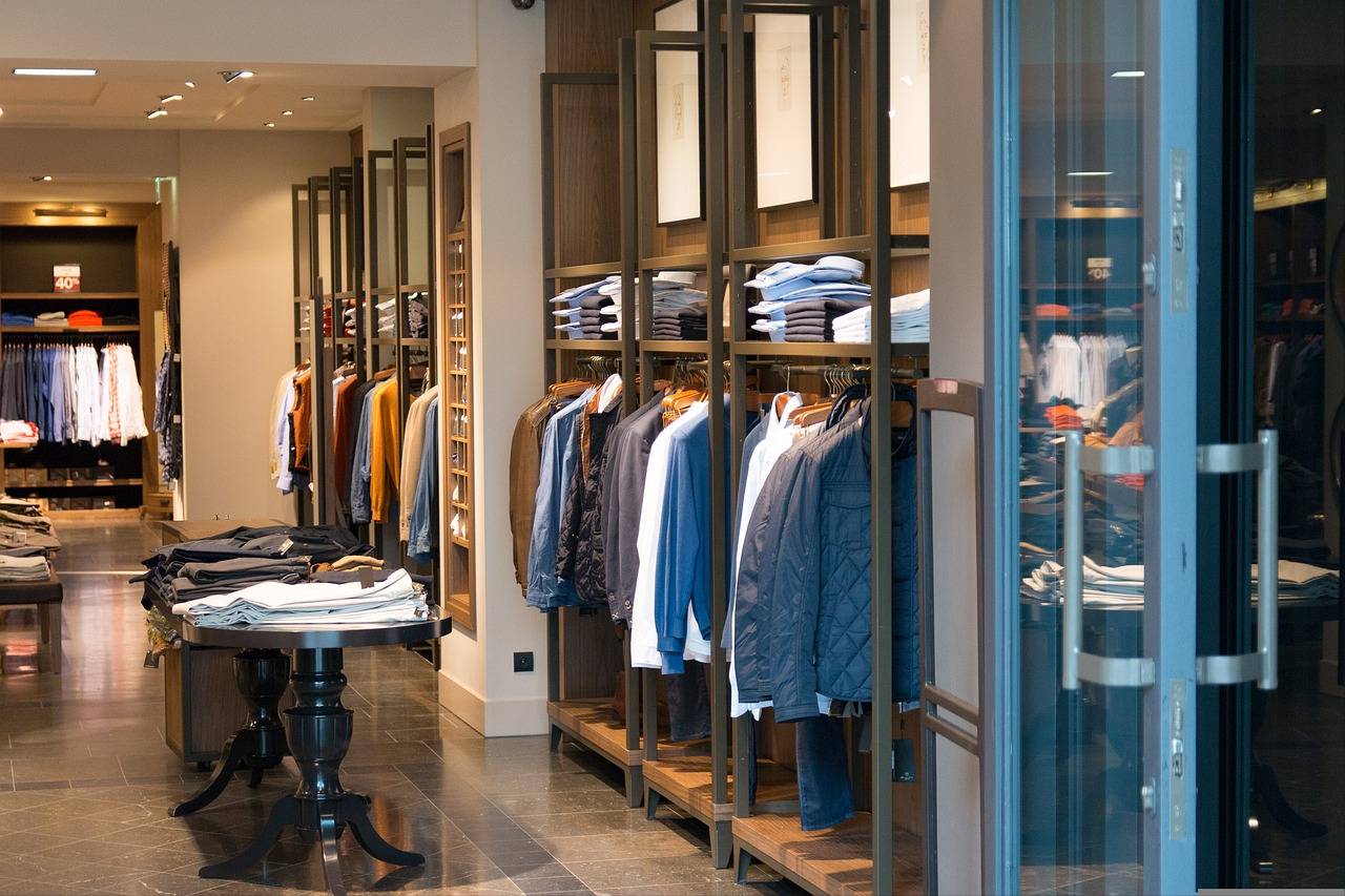 没有加盟资质招加盟商违法吗（创业者做连锁加盟要谨慎）