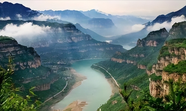 现在去哪里旅游最合适，暑假去哪里旅游最好（国内旅游目的地全国旅游各季节适宜时间表）