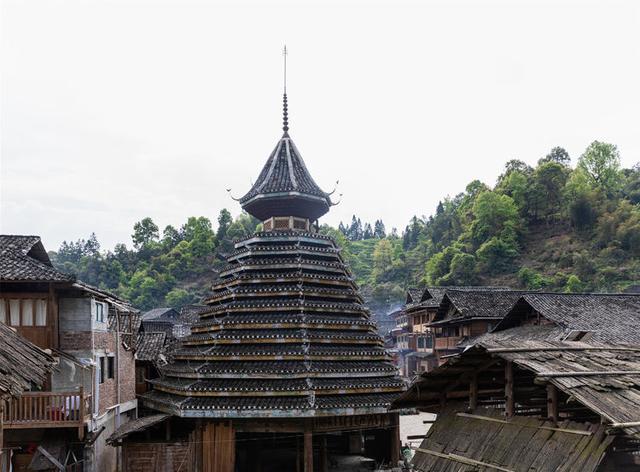 贵州旅游十大景点，贵州旅游十大景点排名千户苗寨（贵州十大冷门景点）