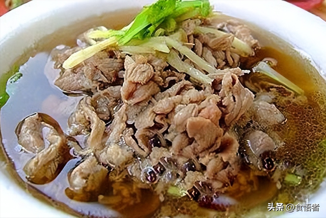 如何做三鲜鹅肉汤，鹅肉怎么做汤（云南本地食材）