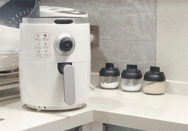 烤箱工作原理，烤箱和微波炉的区别（还有没有必要买空气炸锅）