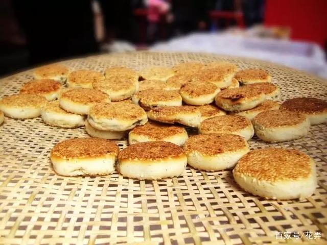 浙江有什么好吃的，浙江美食排行榜前十名（去浙江必吃的8大特色美食）