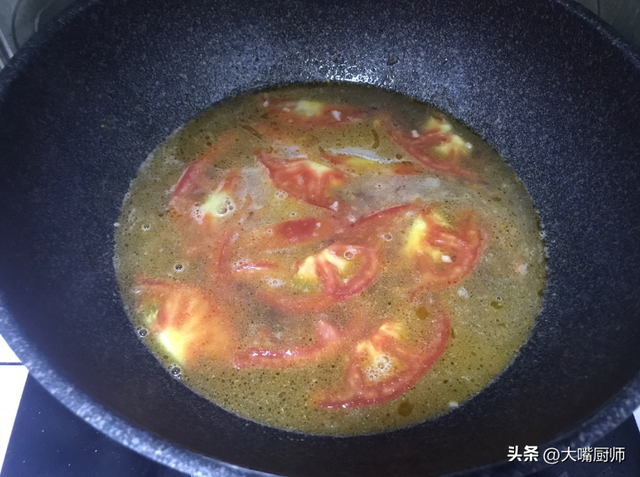 蛋花汤怎么煮比较好喝，鸡蛋蛋花汤怎么做好吃（做西红柿蛋花汤）