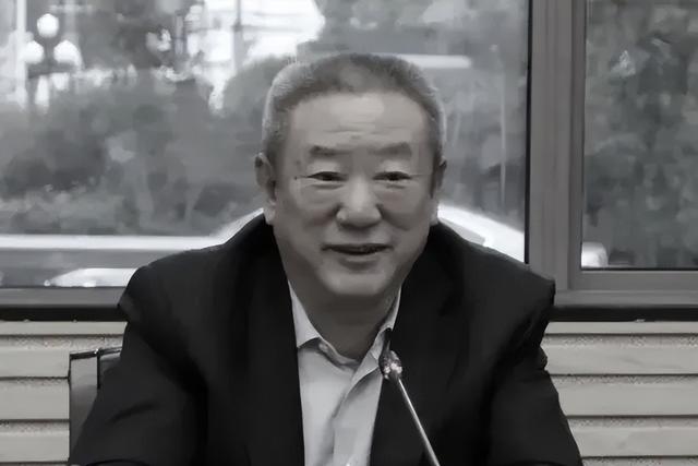 程维高的后台，程维最新信息（“现金奶牛”安信信托已无信可托）