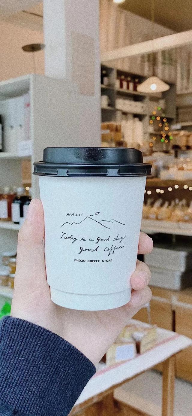 抖音很火的图，抖音很火的图片加文字（超好看的抖音热门潮图壁纸精选）