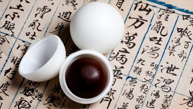 乌鸡白凤丸的功效与作用，乌鸡白凤丸的功效与作用有什么（不止对女人有益、也是男科补药）