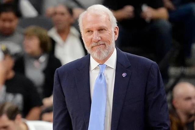 美国篮球名人堂，美国的篮球名人堂有那些人（美媒列出了NBA篮球史最伟大的25名教练）