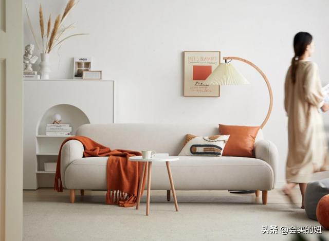 沙发什么材质最耐用，布艺沙发好还是科技布的好（四个买沙发的核心问题一一告诉你答案）