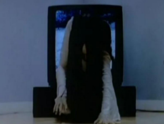 贞子是谁扮演的，贞子的扮演者是谁（除了萝莉到御姐的美女）