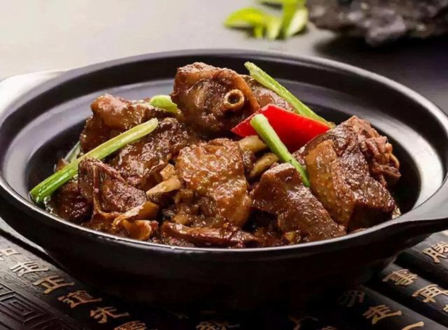 巴沙鱼是发物吗，巴沙鱼和龙利鱼一样吗（医生提醒：这6种食物）