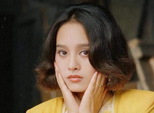 深眼窝为什么漂亮，女生眼窝深好看吗（眼窝深、鼻梁高）