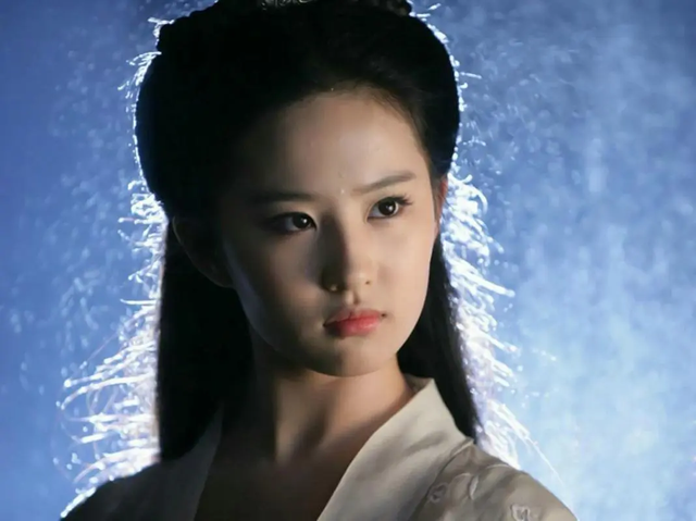 小龙女是谁演的，小龙女都有谁演过（金庸剧4位最美小龙女）