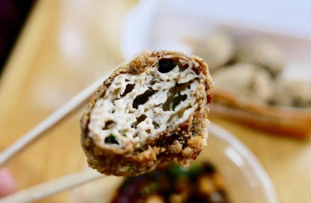 贵阳有什么好吃的，贵阳十大好吃的菜（入夏必去的美食之都）