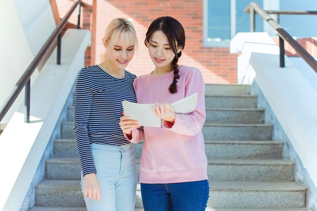 女孩子名字寓意，女孩子名字寓意聪明伶俐平安快乐（300个富贵吉祥的名字）