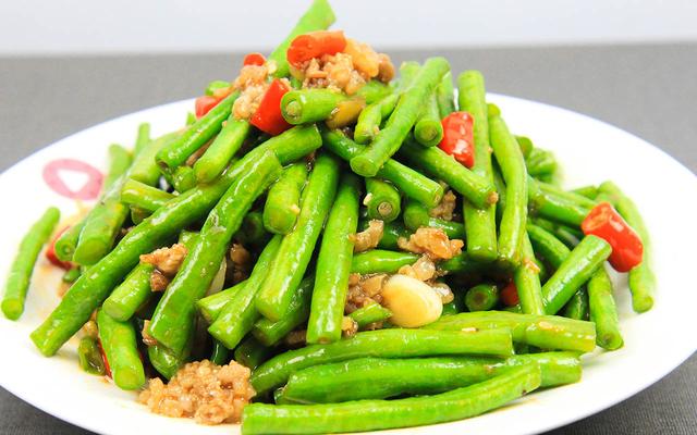 夏天吃什么菜好，炎炎夏天吃什么菜好呢（也要吃这5种家常菜）