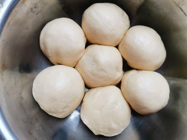 在家怎么做面包，自己在家怎么做面包（随手做的懒人面包）