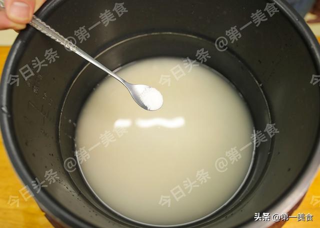 电饭锅怎么蒸米饭，格兰仕电饭锅怎么蒸米饭（教你饭店不外传的方法）