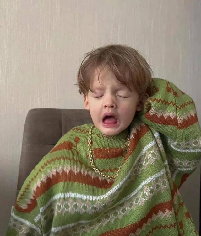 可爱欧美小孩头像微信，可爱欧美小孩头像（鲨鱼齿的宝宝太可爱了）