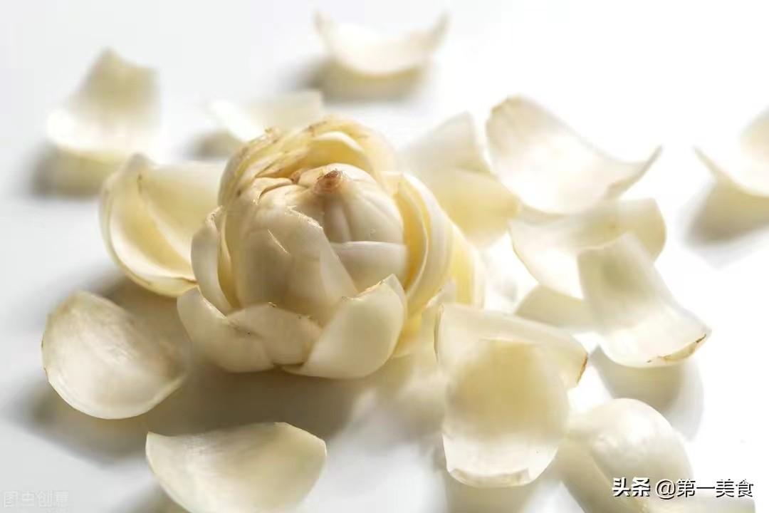 排毒养颜汤的做法，排毒养颜汤的做法及配方（聪明女人都会喝的6道养颜汤）