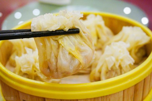 为什么有的回民喝酒，回族喝酒吗（独具特色的回族饮食文化）
