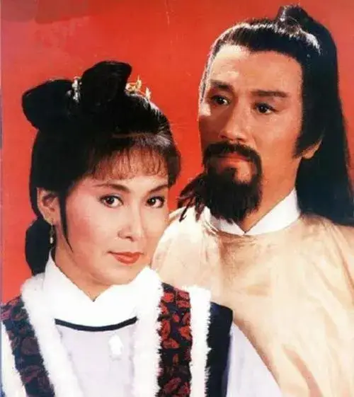 完颜洪烈为什么和包惜弱没有亲生的子女？