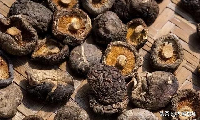 海带要泡多久才厚，薄干海带要泡多久（5分钟就能完全泡发）