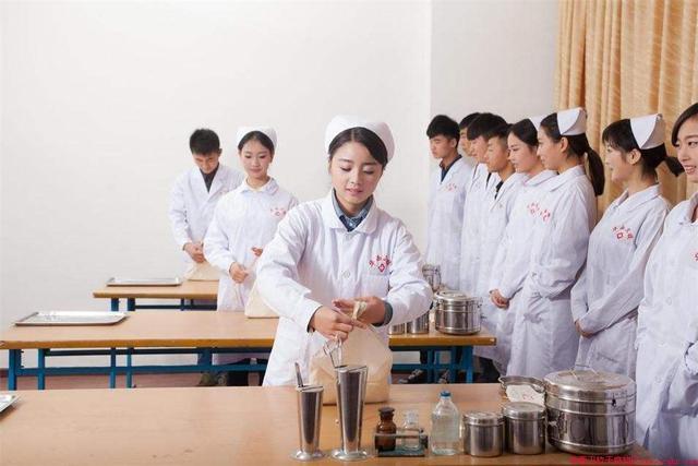 临沂卫校报名热线电话，临沂卫校咨询电话（2022年临沂卫校报名要求）