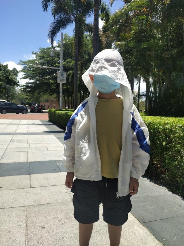 防晒衣什么颜色的效果比较好，什么颜色防晒衣效果最好（什么颜色的防晒衣最防晒防紫外线）