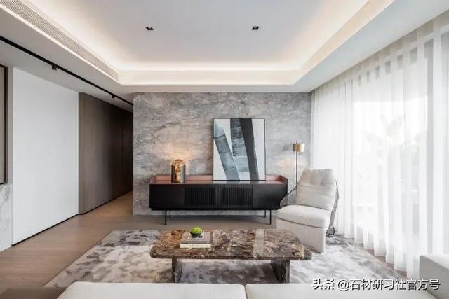 背景墙装饰材料，背景墙装饰材料有哪些（电视背景墙要高级）