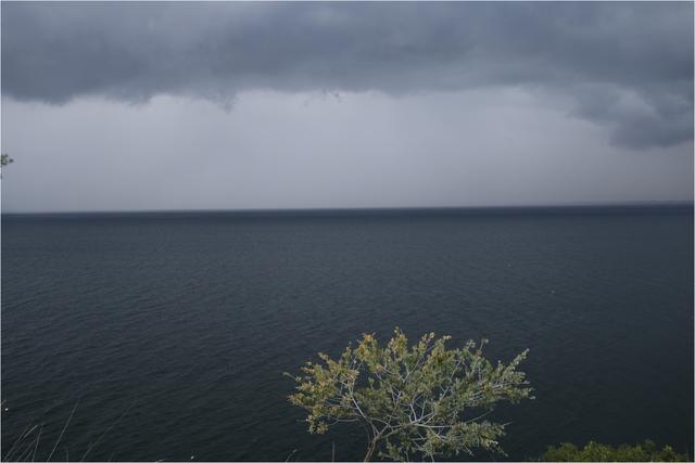 抚仙湖旅游，抚仙湖旅游攻略（胡言摄影抚仙湖16年的50幅照片）