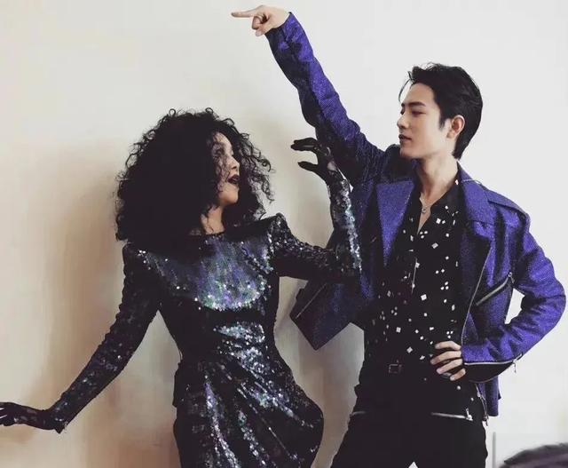 那英个人资料简介，那英个人资料简介及（内地歌坛的“半壁江山”）