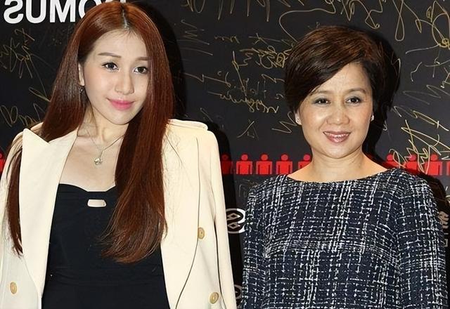 香港凯旋门，香港凯旋门生物有限公司（花3亿买下72套房子）