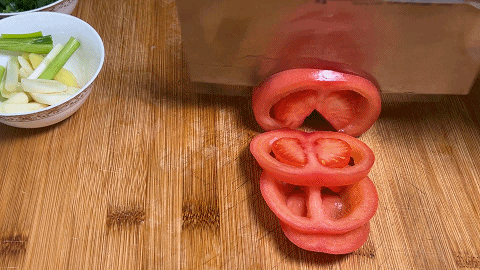 家常烩饼的做法，烩饼家常简单做法（饼块咸香入味不软烂）