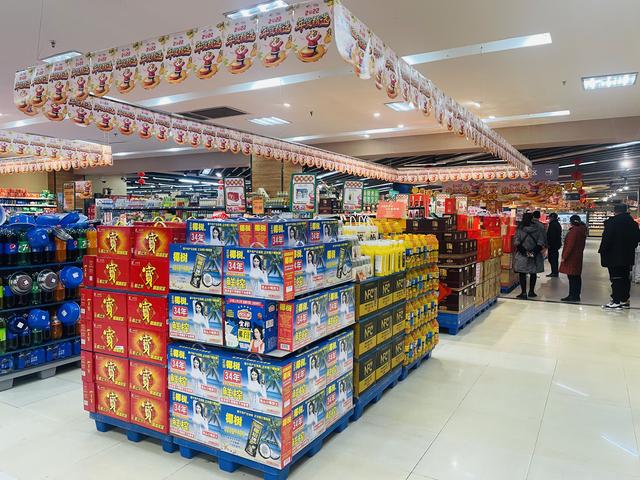 中百仓储供应商，石家庄临期零食仓储批发（中百仓储7天不打烊）