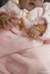 瑜伽裤爬山到底什么梗，爬山穿瑜伽裤是什么梗（不要穿瑜伽裤和男朋友去爬山）