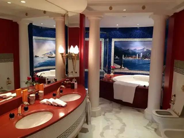 迪拜帆船酒店简介，迪拜帆船酒店介绍（80张高清图带你走进迪拜七星级帆船酒店）