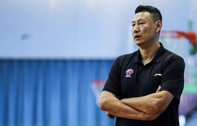 cba有几支球队，cba新赛季各支球队的情况（仅一个季后赛名额未确定）