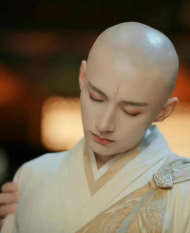 李宏毅接拍的新剧，李宏毅新剧接档《少年歌行》