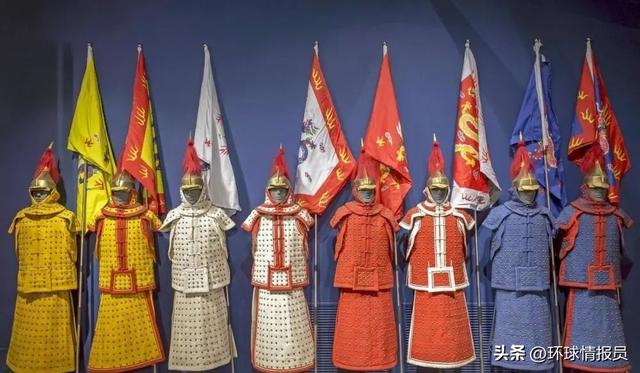满族人现在说什么语言，清朝官方语言：满语