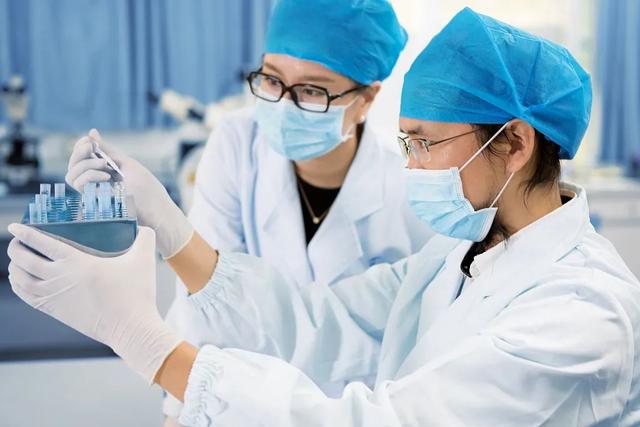 潮汕十大富豪，潮汕首富陈俊宇（30年赚了百亿身家）