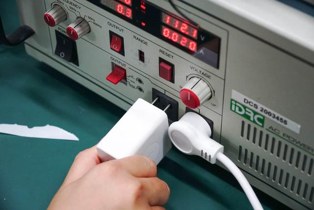 电工胶布使用方法，电工胶布的使用方法（科普：充电器纹波是如何测试的）