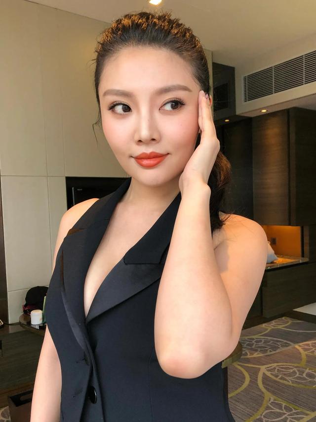 徐冬冬个人资料，余罪中徐冬冬扮演者（徐冬冬高清图集）